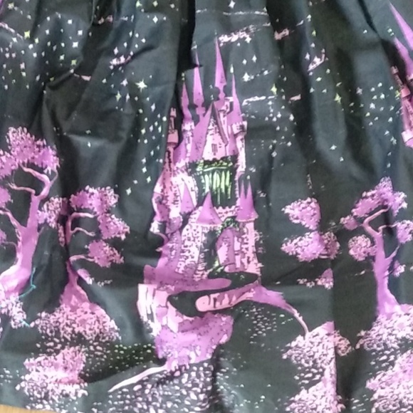 Pinup Couture Skirt XS Disney Villain Evil Castle - Picture 2 of 5